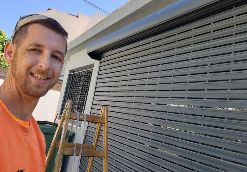 רז מנדלסון בעבודה, צילום פרטי